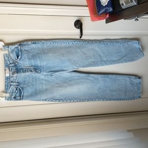 Abercrombie & Fitch The Dad High Rise Acid Wash Button Fly Jean size 26